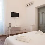 Nocleg ze śniadaniem Intalloi 4*