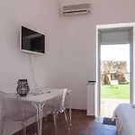 Intalloi Nocleg ze śniadaniem