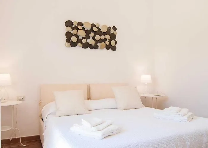 Intalloi Bed & Breakfast 4*